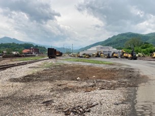 Remaining heavy equipment from abandoned Clinchfield Railroad